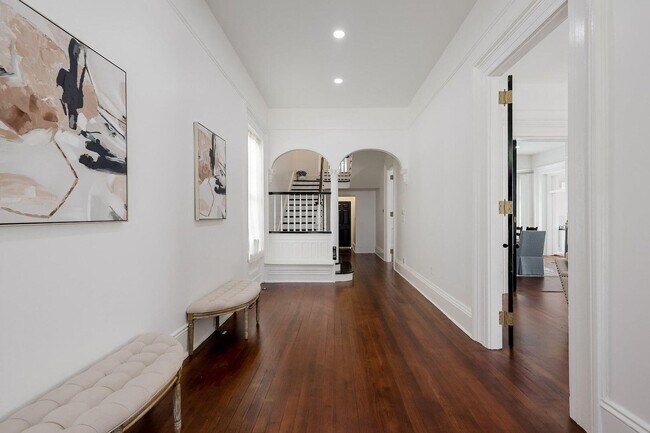 Photo - 444 Greene St