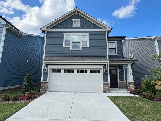 Building Photo - Newly Built 3BD, 2.5BA Durham Home Near Brier Creek, Interstates, and RDU Airport in an HOA Commu...