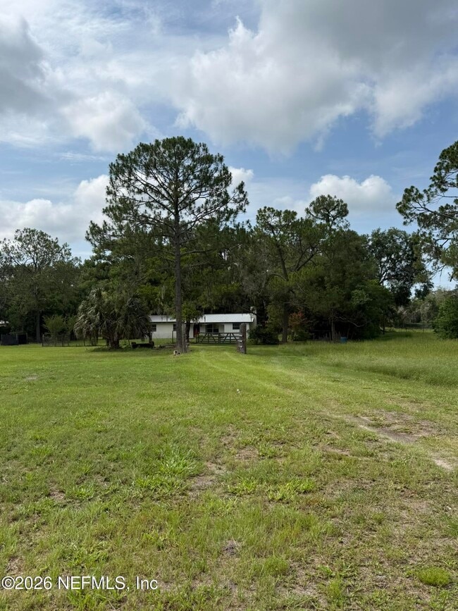 Building Photo - 7451 Crill Ave