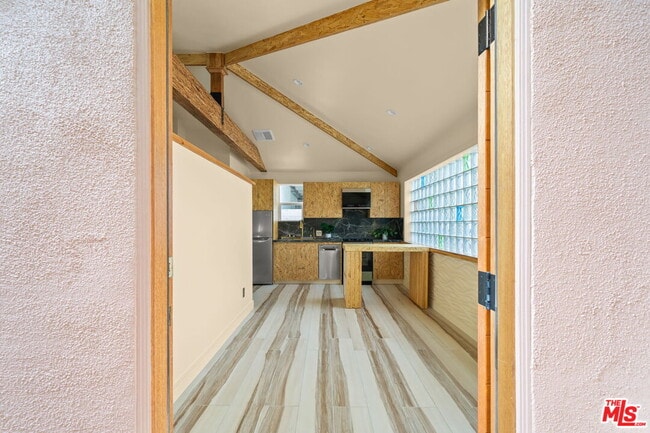 Photo - 621 Rose Ave Unit 623 1/2