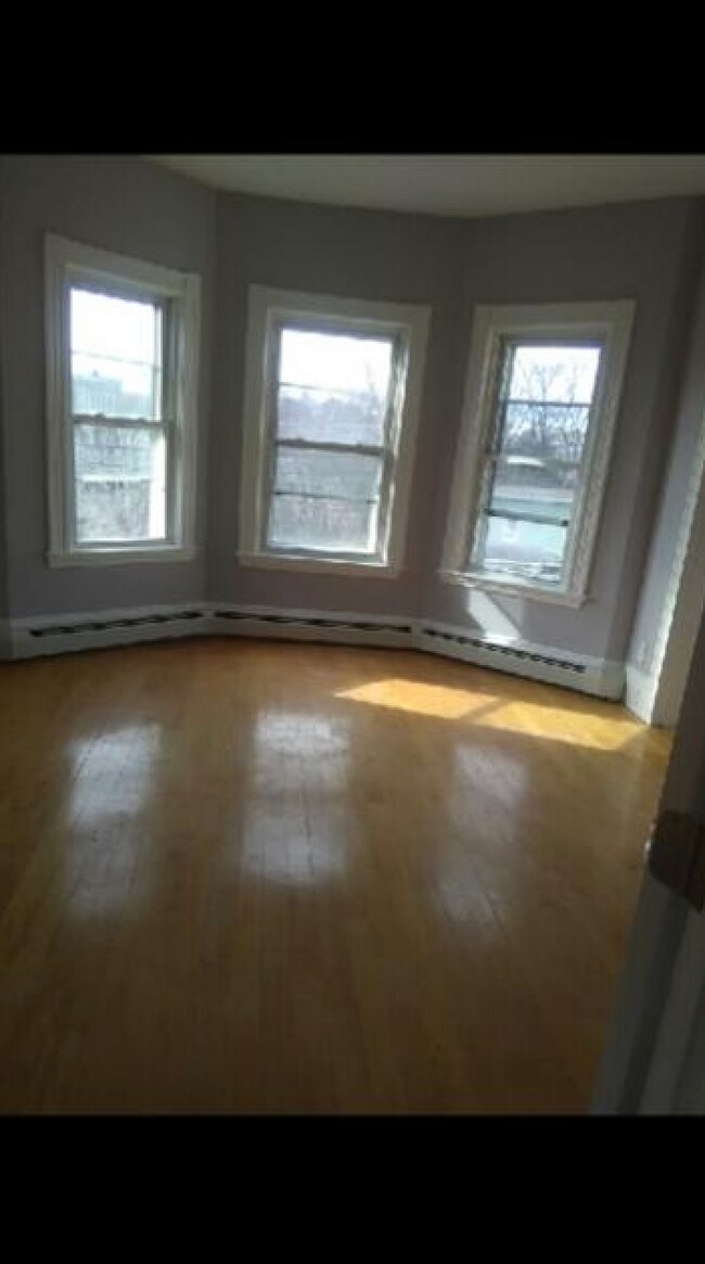 Photo - 11 Boardman St Unit 2