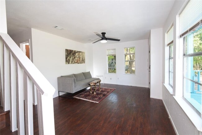 Photo - 833 Old Ranch Rd 12