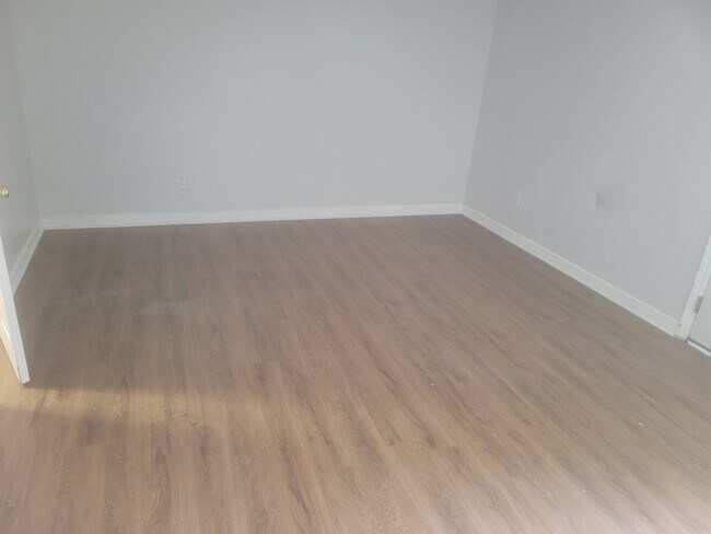 Photo - 3530 Parkwood Hills Ct