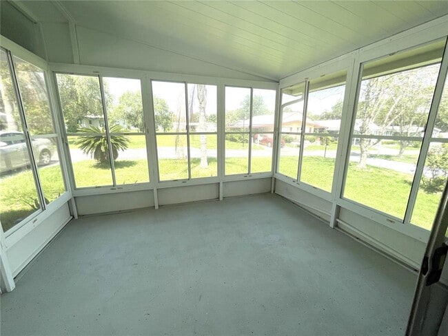 Photo - 1503 Peachtree Ln