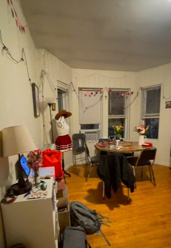 Photo - 65 Burbank St
