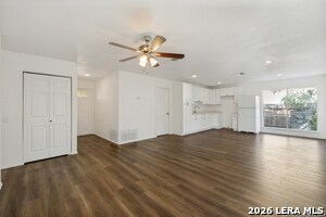 Photo - 5611 Green Manor Dr