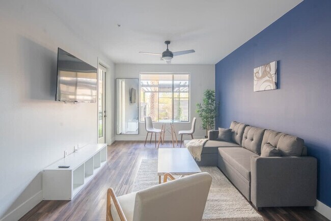 Building Photo - 701 W Rio Salado Pkwy Unit ID1263084P Rental