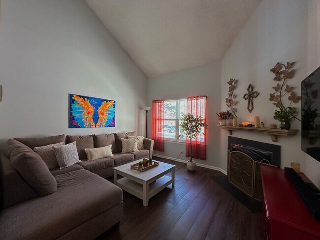 Photo - 2 bedrooms, 1.5 bathrooms