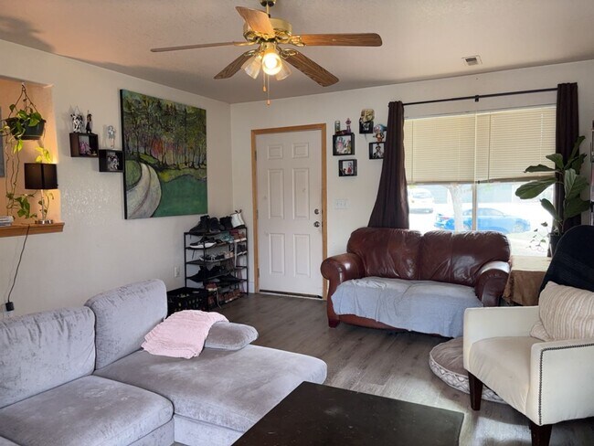 Photo - STUDENTS WELCOME! 3 Bed, 2 Bath Duplex in West Fort Collins close to Foothills