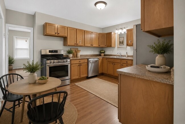 Photo - 90 Oak St Unit 1