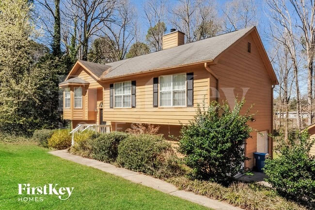 Photo - 382 Scenic Ln