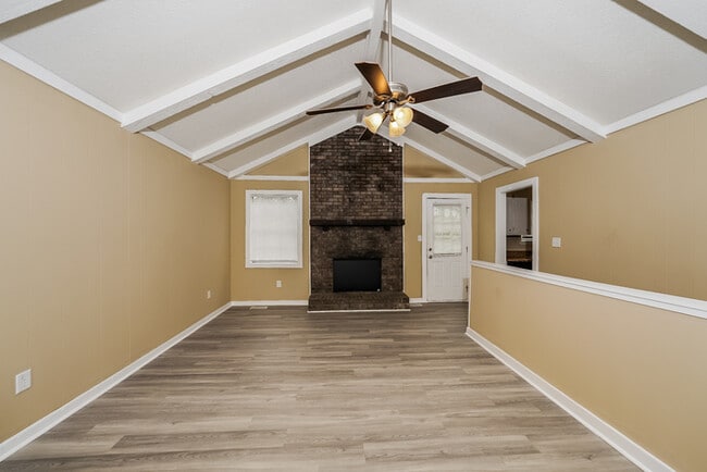 Photo - 5919 Northwood Dr