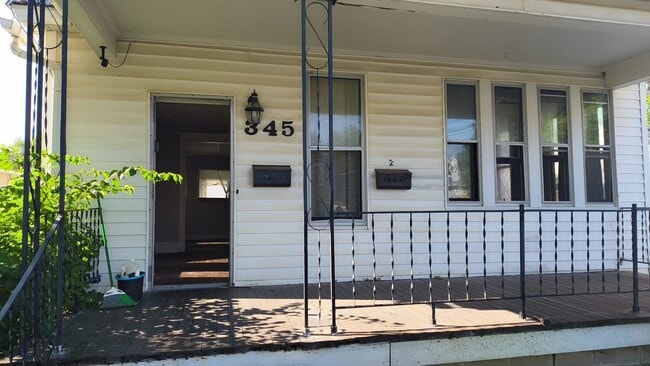 Building Photo - 345 Kinnaird Ave Unit 1