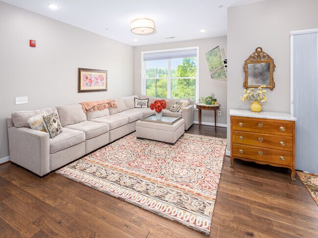 Photo - 3989 Norton Pl Unit 407