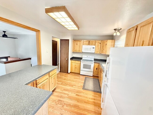 Photo - Move in ready home on Flintridge!