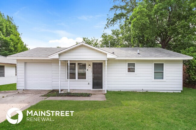 Building Photo - 1712 Boyd St