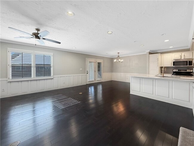 Photo - 27 W La Quinta Ct