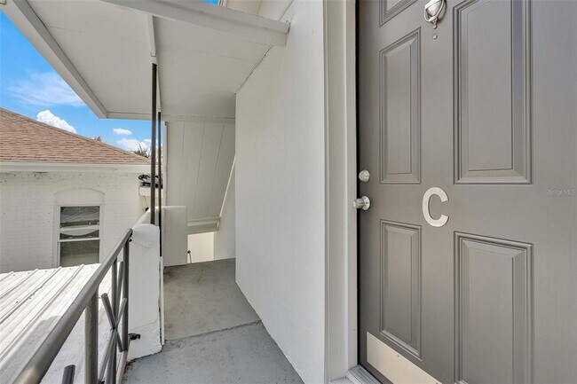 Building Photo - 3106 N 17th St Unit C