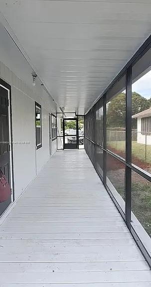 Photo - 347 NW 6th St