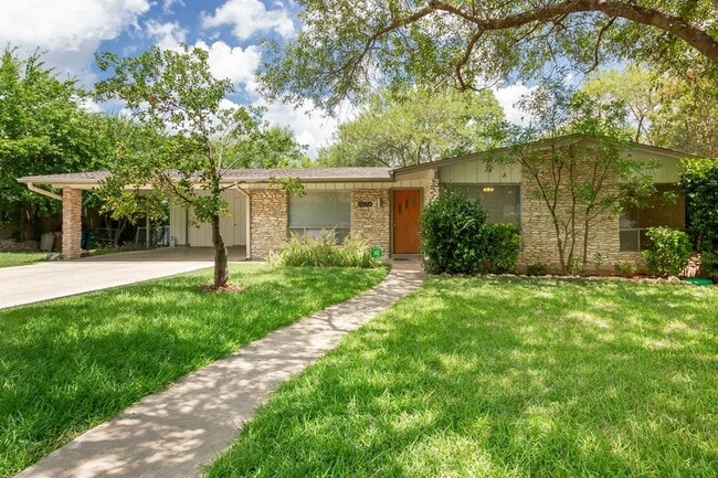 Building Photo - 2604 Rock Terrace Dr