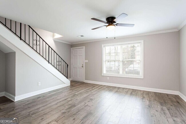 Photo - 7 Villa Ct SE