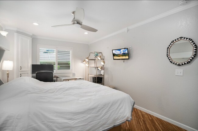 Photo - 8033 La Riviera Dr Unit 8033