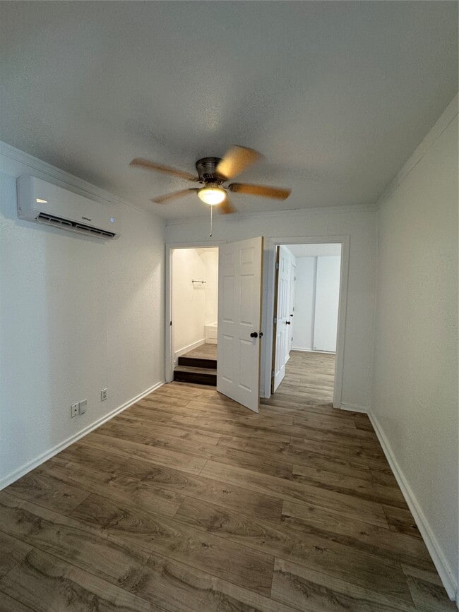 Photo - 1747 5th St