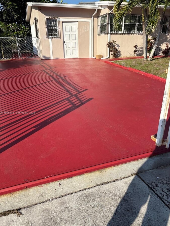 Photo - 325 NW 193rd Terrace