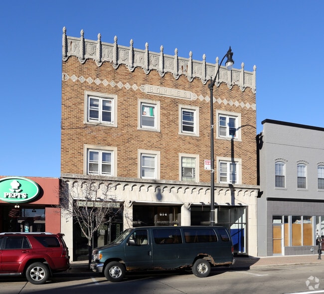 Photo - 614 6th St. (12 Unit +2 Commercial)