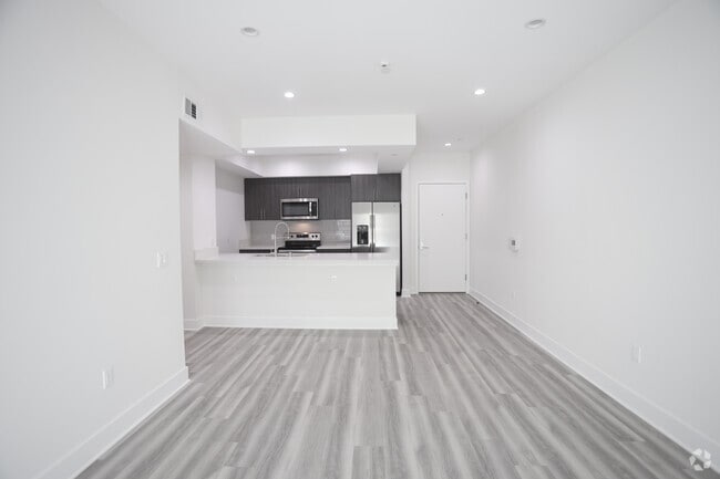 2BR, 2BA