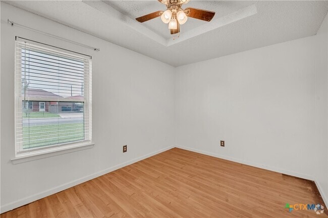 Building Photo - 105 Boxer St Rental