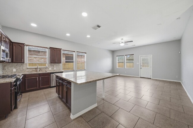 Photo - Spacious and Updated 4-Bedroom in Shadow Creek Ranch.
