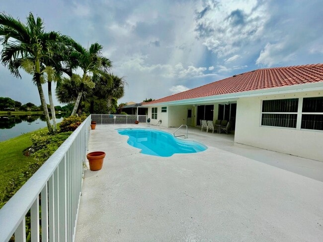 Photo - 106 Pepper Tree Cres