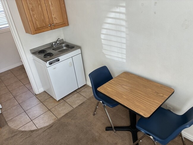 Photo - 1675 S State St