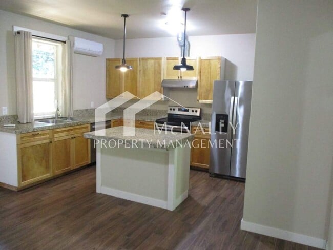 Photo - 7720 Artondale Dr NW