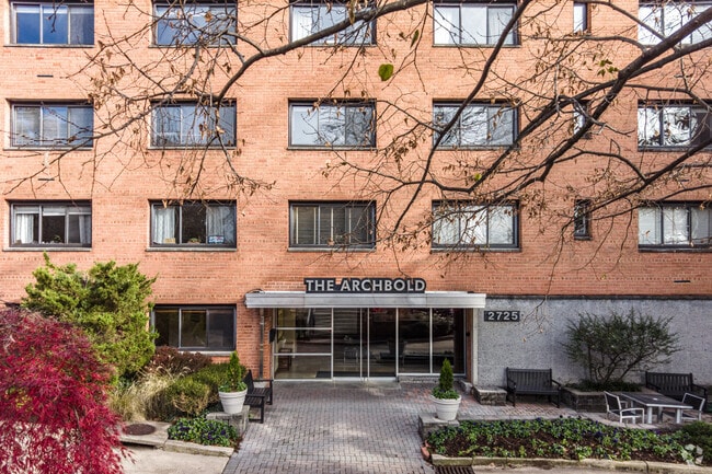 2725 39th St NW - The Archbold