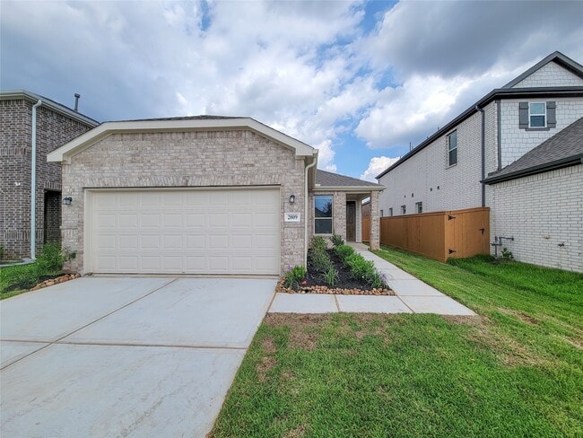 Building Photo - 2809 Cordova Hl Dr Rental