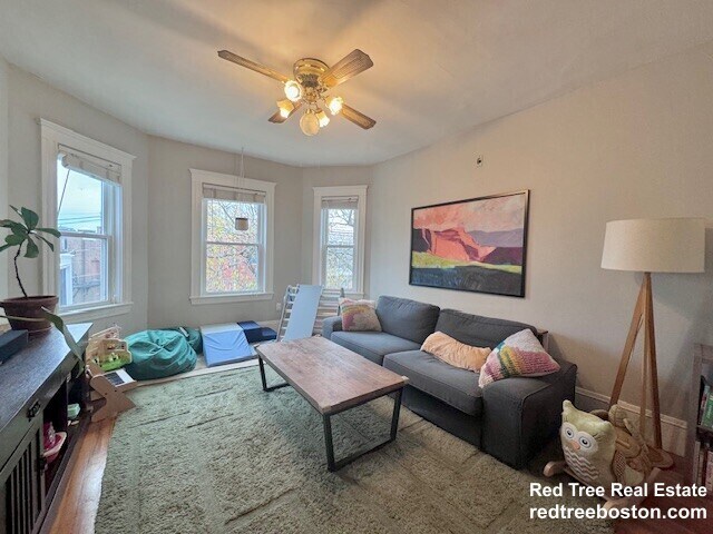 Photo - 66 Williams St