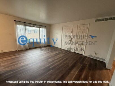 Photo - 545 Stringham Ave