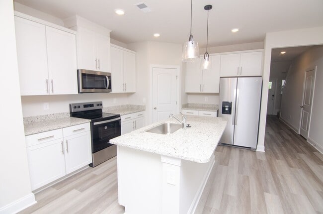 Photo - 4960 Trail Ridge Ct