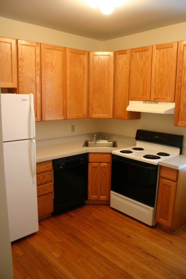 Photo - 5861 Nina Pl Unidad 2EF