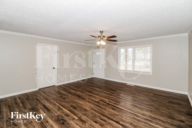Photo - 1715 Straw Valley Rd