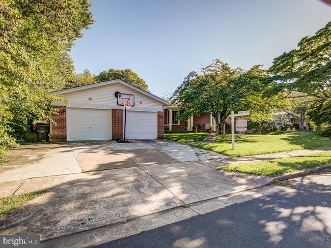 Photo - 1633 Wrightson Dr