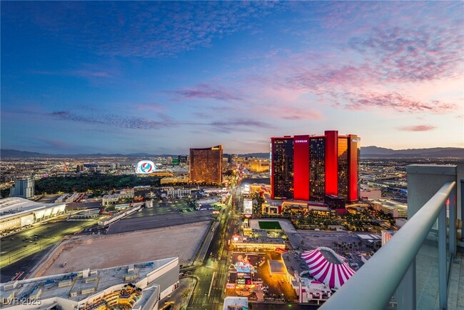 Building Photo - 2700 S Las Vegas Blvd Unit 4305 Rental