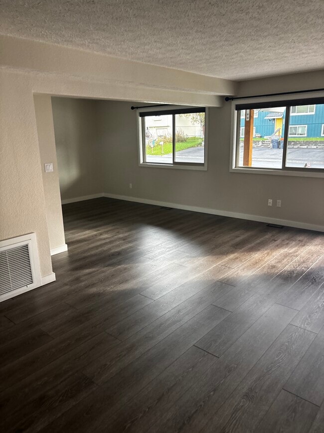Living/dining areas