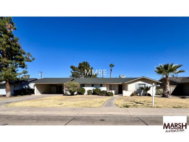 Spacious and updated 3 bedroom home in Tempe! - Spacious and updated 3 bedroom home in Tempe!