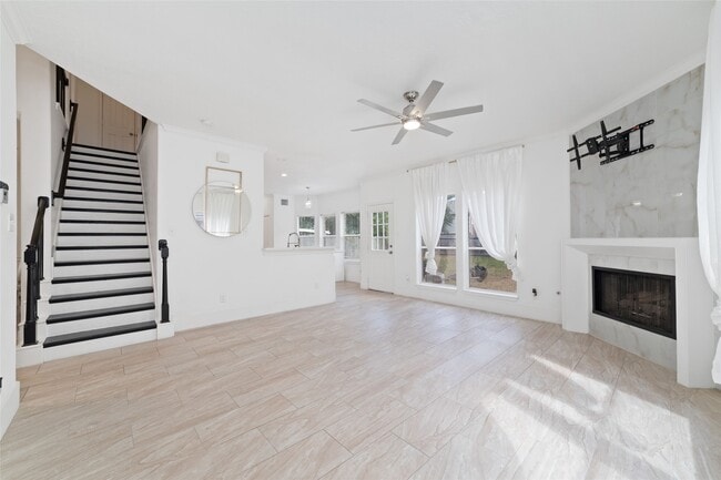 Photo - 5214 Bay Pines Dr