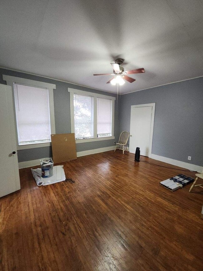 Photo - 621 Merrick St