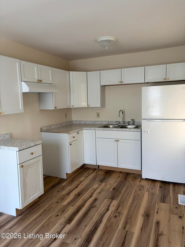 Photo - 2313 Fust Ave