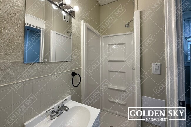 Photo - 1224 E Main St Unit 6